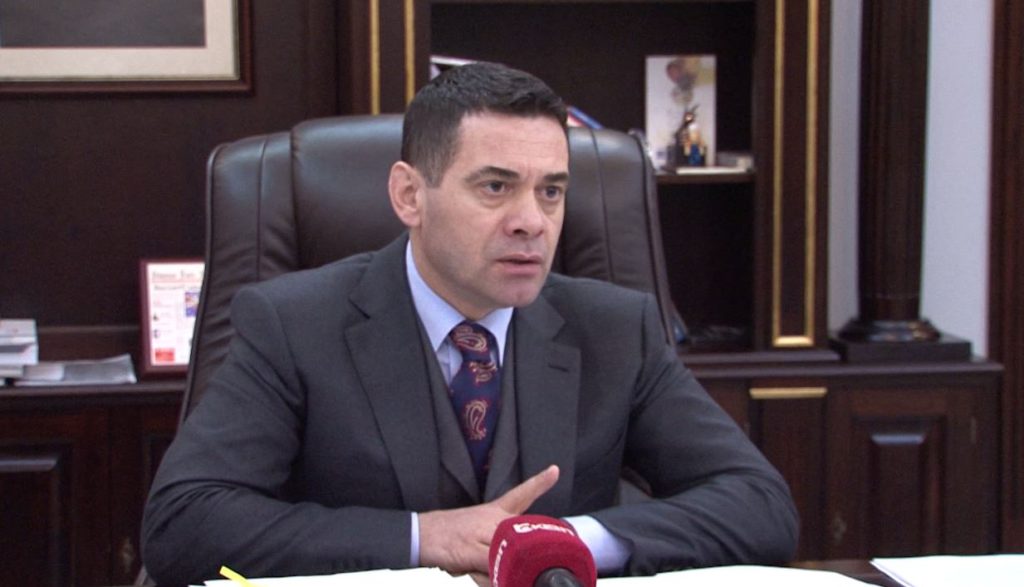 Humbja e vendeve të punës, ministri Ahmetaj tregon kur do të rimerren