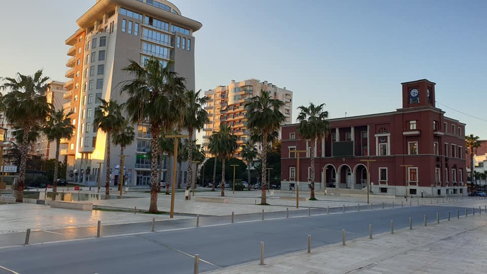 Fundjava e parë pa kufizime, por deri në 1 qershor nuk lejohet dalja nga zona e kuqe