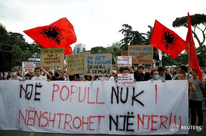 Aleanca për Mbrojtjen e Teatrit: Të angazhuar për rrëzimin e qeverisë diktatoriale të Ramës