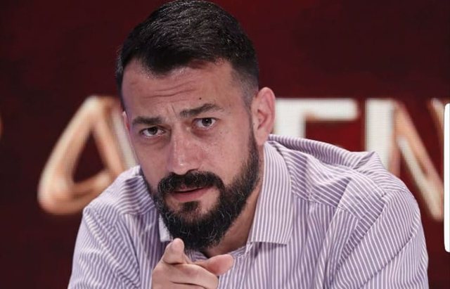 Përfundoi në komisariat pasi ofendoi efektivët e policisë, Ervin Bejleri kërkon falje