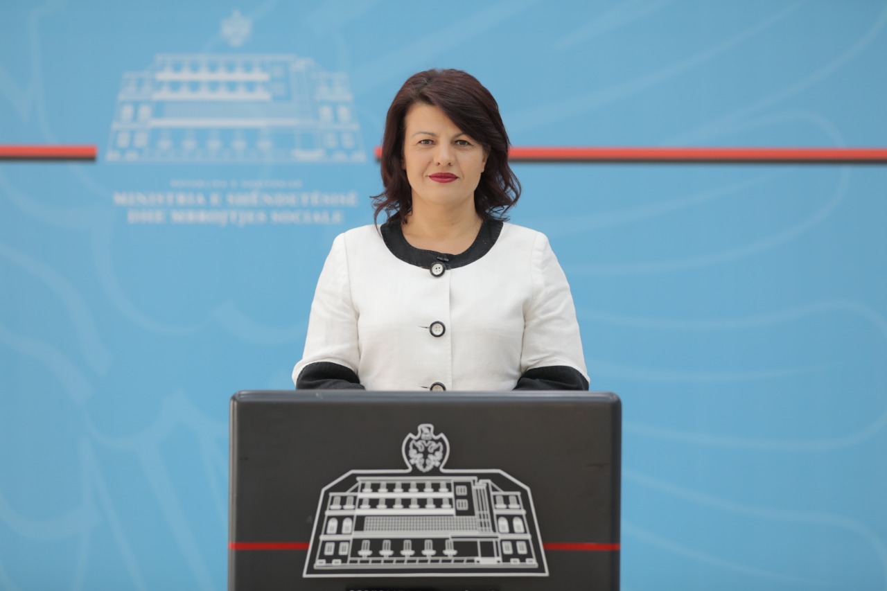 COVID-19/ 17 raste të reja, shkon në 933 numri i të prekurve në vendin tonë