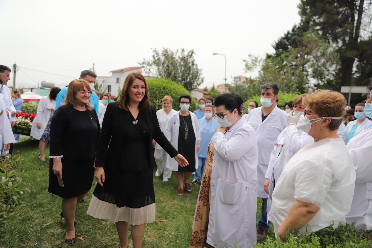 Mbyllet spitali COVID2, Manastirliu: Rihapet sistemi shëndetësor edhe për ndërhyrjet e planifikuara