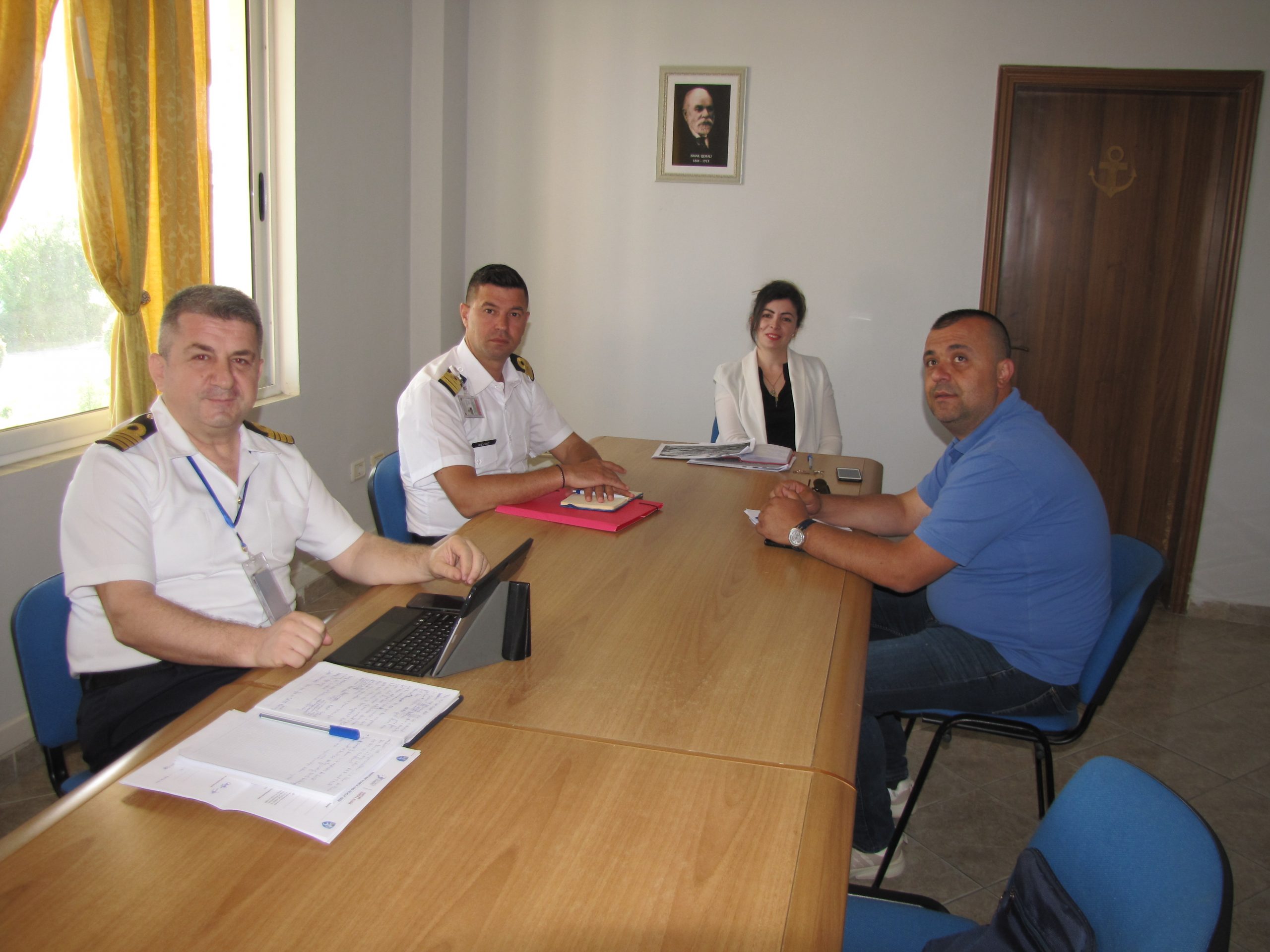 Durrës, trajnohen online specialistët e mjedisit për menaxhimin e ndotjes nga nafta në det (FOTO)