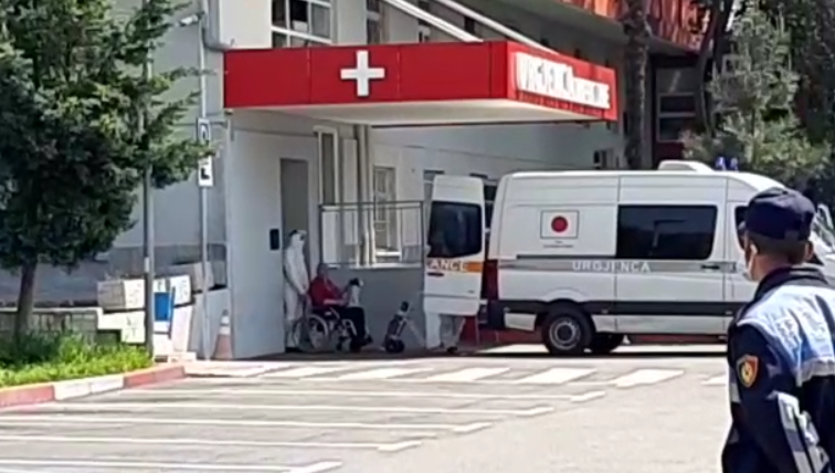 Ndërron jetë papritur një tjetër pacient me Covid-19, shkon në 33 numri i viktimave