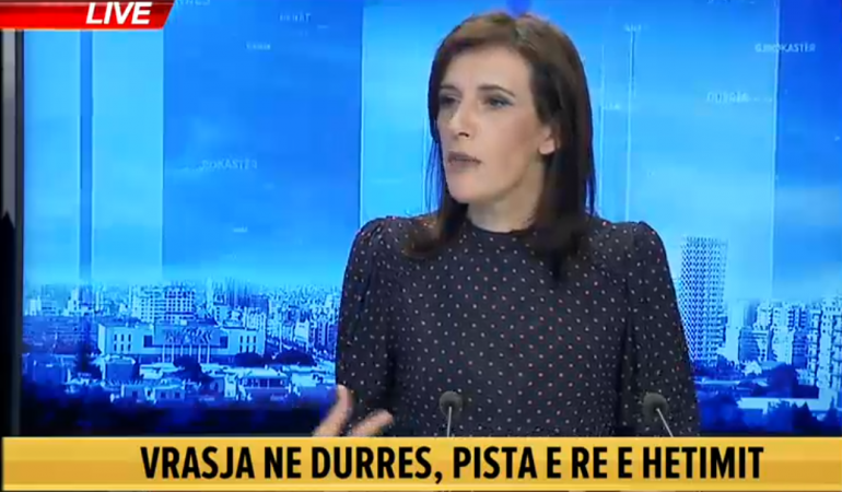 Vrasja e vëllezërve në Durrës/ Gazetaria: Ndocin e tradhëtuan shenjat e gishtave në Toyota-n gri, qëlluan me 3 armë të ndryshme, autori i 2-të dyshohet si ekzekutori direkt