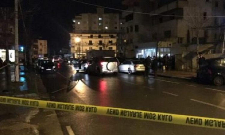 Sherr në Durrës, dy persona dhunojnë me mjete të forta 35-vjeçarin