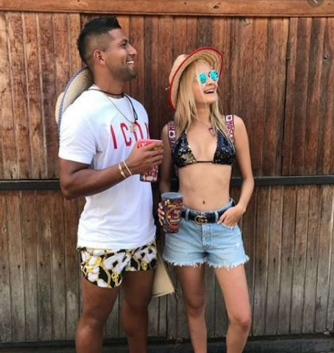 Sherr me të dashurën, futbollisti shoqërohet në komisariat!