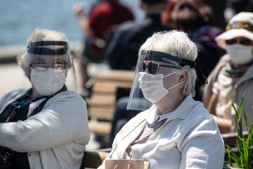 Turqia rifillon jetën pas izolimit prej COVID-19, hapen qendrat tregtare dhe ato estetike