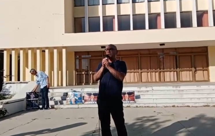 Peticioni i “Aleancës për Mbrojtjen e Teatrit” firmoset në Lushnje