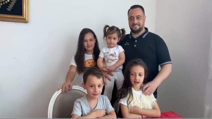 Arbana uron besimtarët muslimanë: Sakrifica ime dhe e familjes time shkoftë për rindërtimin e Shijakut dhe xhamisë së re