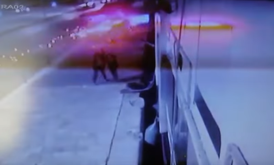 Aksidenti i tmerrshëm, humbin jetën 2 futbollistët e rinj (VIDEO)