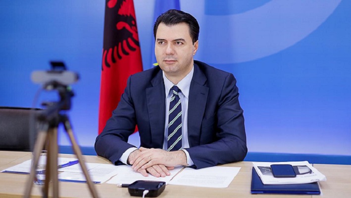 “Zjarri në katin e 4-rt në Ministri që nuk u raportua”/ Denoncimi i fortë, Basha flet për manipulim tenderash sekretë