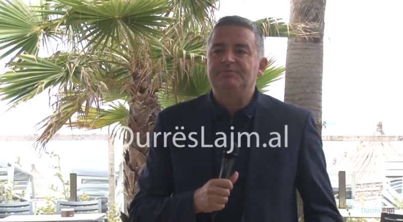 Hapja e stacioneve të plazhit dhe kufijve tokësorë/ Ministri Klosi mbledh Komitetin e Turizmit (VIDEO)