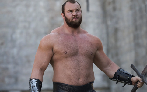 Aktori i “Game of Thrones” vendos rekord të ri botëror në ngritjen e peshave