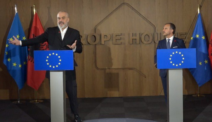 Integrimi/ Rama: Gati të ulem në tryezë me Metën dhe Bashën