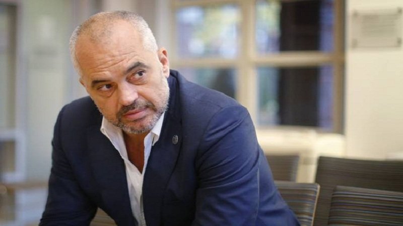 Unioni Turistik Shqiptar letër të hapur Ramës: Nëse kufijtë nuk hapen më 18 maj, turizmi goditet rëndë