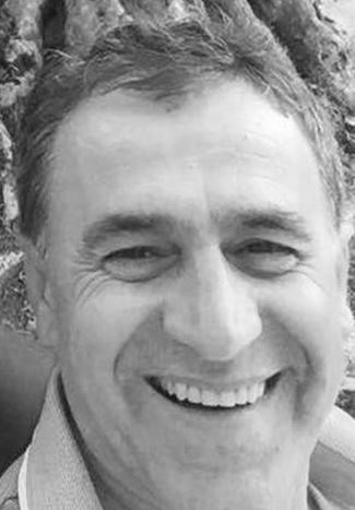 Flet biznesmeni Shkëlqim Fusha: Vazhdojmë projektin e kullave