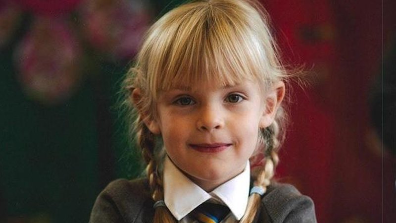 EMRI/ Vrau me thikë 7-vjeçaren në park, ngrihen akuza ndaj shqiptares 30 vjeçe