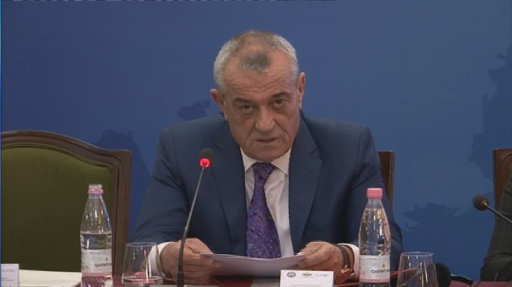 Ruçi: 1 maji, ditë reflektimi, do të bëjmë më të mirën që të gjithë të kthehen sa më shpejt në punë