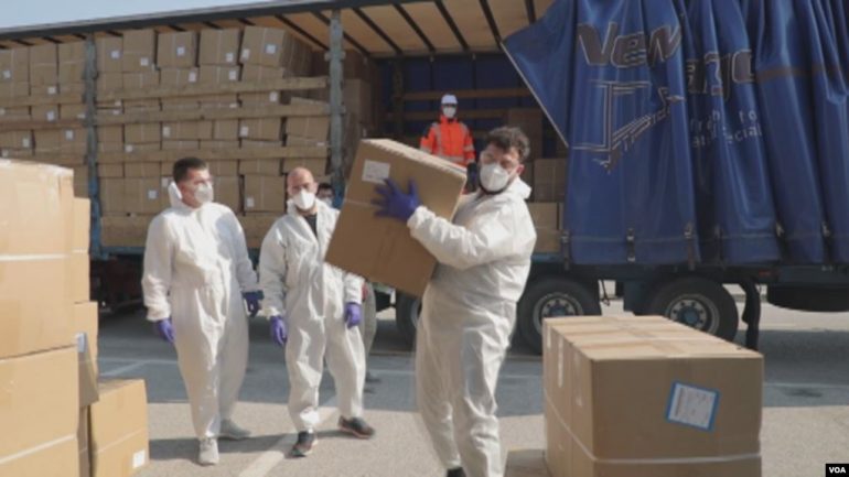 Debati “i nxehtë” për tenderat sekretë në kohë pandemie, Zëri i Amerikës: Ja rreziku që paralajmëron GRECO