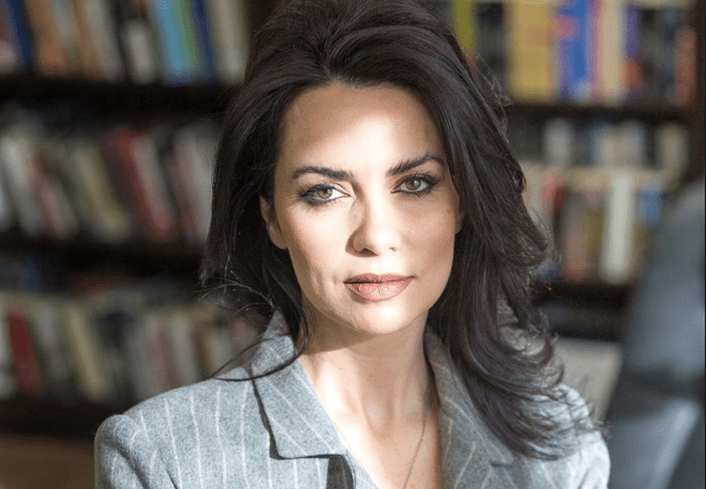 Grida Duma: Protestat për shembjen e teatrit i vlerësoj. Presioni në ekonomi, i gabuar