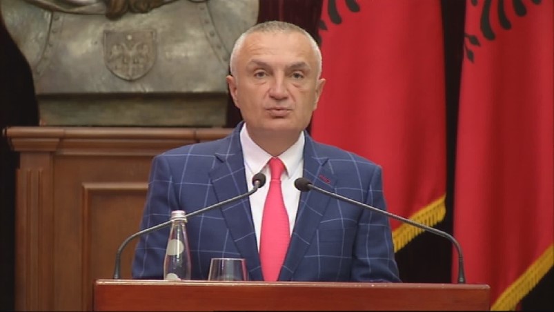 Shembja e teatrit, Meta: Duhet të krijojmë një front të përbashkët për rivendosjen e demokracisë