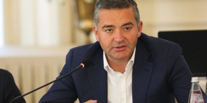 Klosi: Rregulla e norma të reja për të mbrojtur turizmin. Si të përfitoni nga lehtësirat fiskale