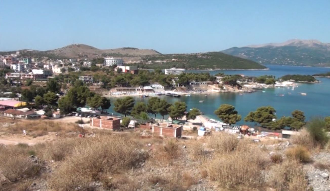 Ndërtimet pa leje në Ksamil, 7 të shoqëruar, mes tyre 5 punonjës të IKMT