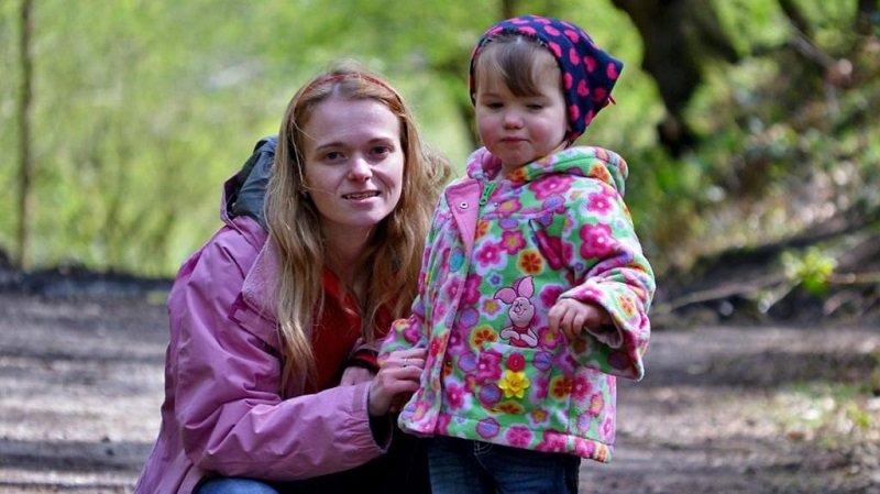 Nëna e dy fëmijëve vdes në spital nga një mbidozë paracetamoli