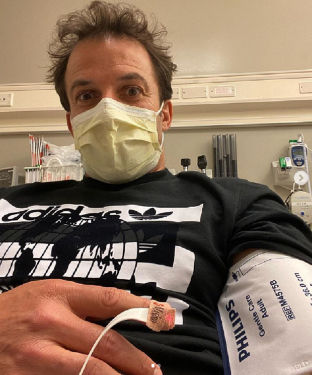 Momente ankthi për Del Pieron, shtrohet në spital pasi ka gur në veshka!