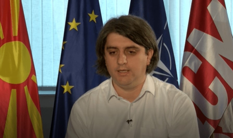 Deputeti shqiptar me koronavirus, rezultojnë pozitiv edhe bashkëshortja dhe vajza 3 muajshe