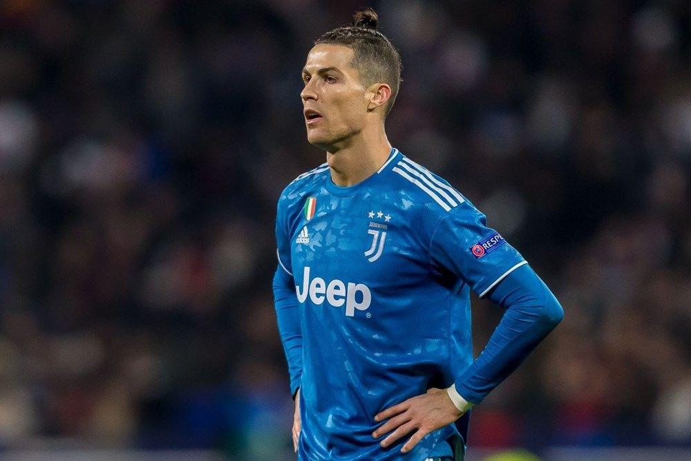 Ronaldo kthehet në Torino, Juve e pret me forca të shumta sigurie në aeroport!