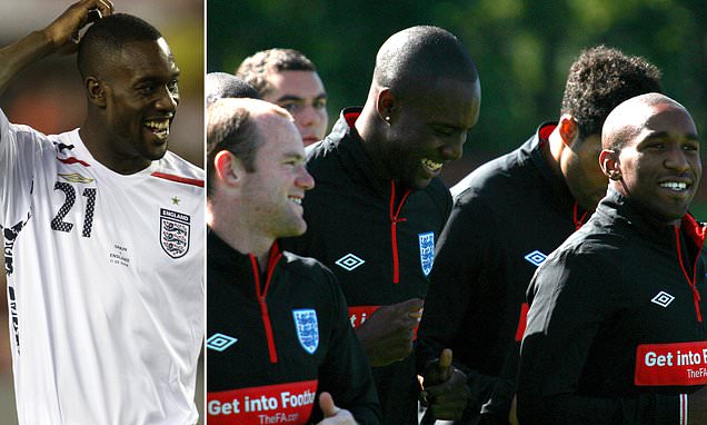 “Runi më jepte viagra”, ish-sulmuesi i Anglisë rrëfen historinë epike: Isha i vetmi person në stërvitje me 3 këmbë