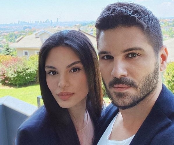 Aktori i njohur turk uron Bajramin në gjuhën shqipe