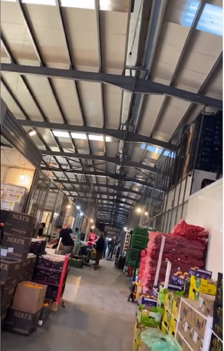 Braçe nxjerr videon: Që në 5 të mëngjesit isha në tregun agro-ushqimor, po vidhet hapur