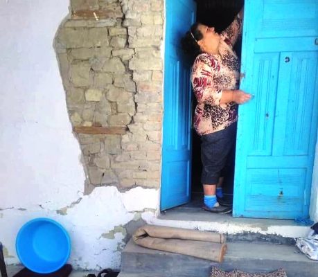 COVID-19 vështirëson rimëkëmbjen nga tërmeti në fshatrat e Durrësit