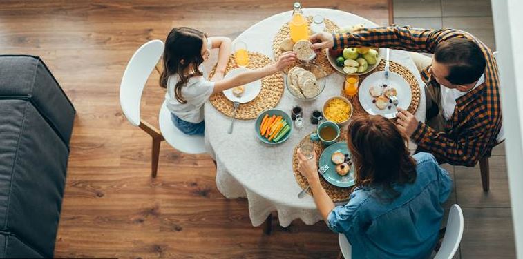 Pse duhet të mblidhet e gjithë familja gjatë ngrënies së vakteve