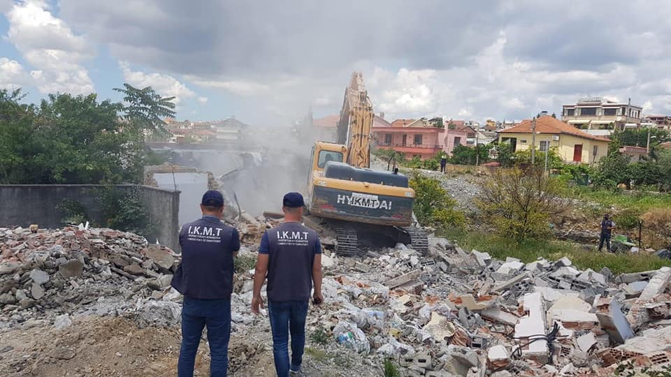 IKMT ndëshkon me gjobë Bashkinë e Rrogozhinës