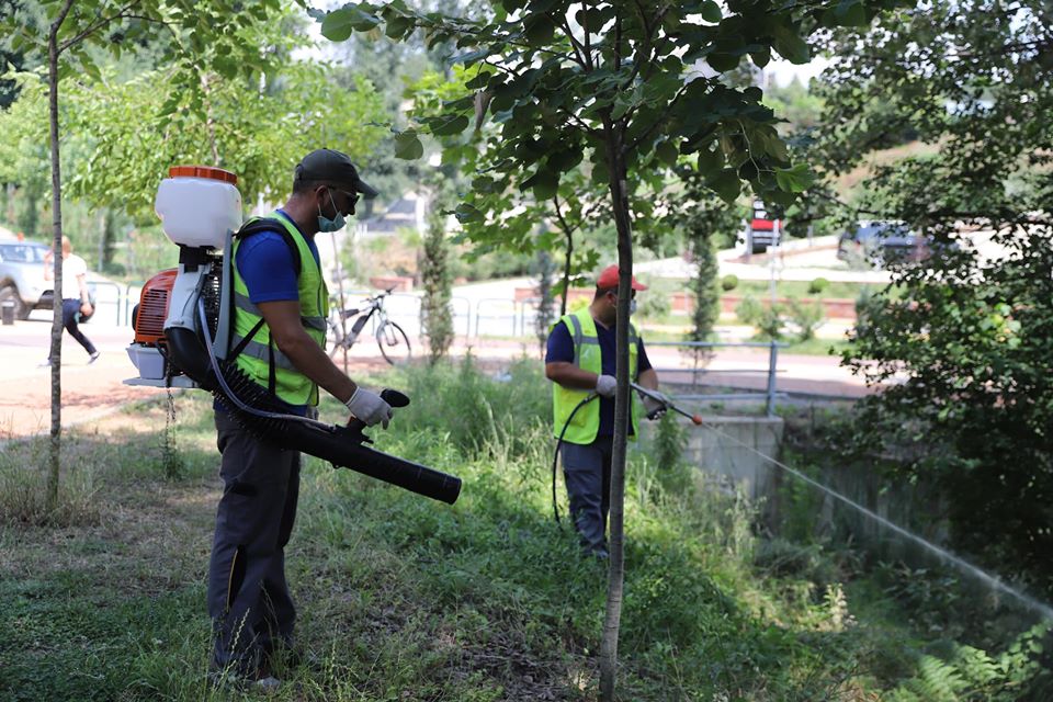 Sezoni turistik, ministrja Manastirliu: Po përmbyllet dezinsektimi i zonave të nxehta