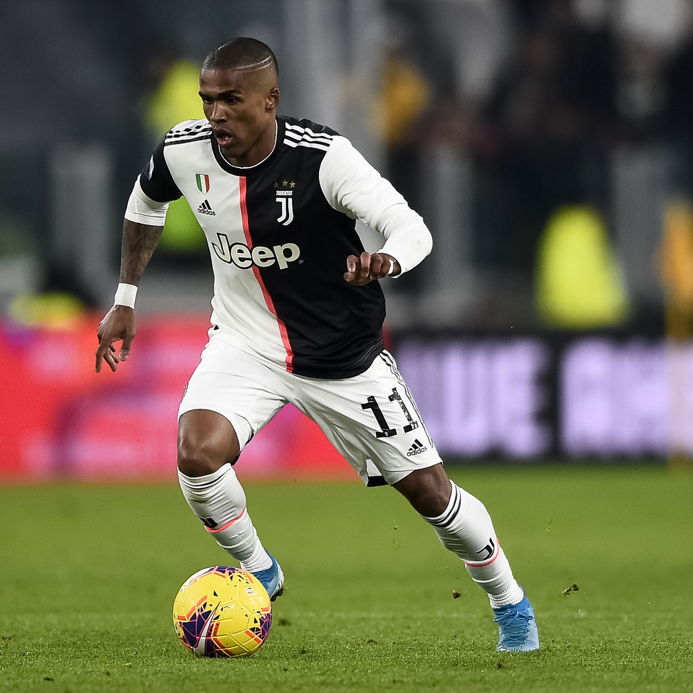 “Në djall ti dhe motra jote, bir ku***”, shpërthen Douglas Costa