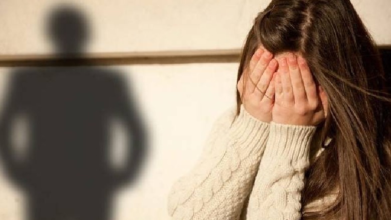 Përdhunuan në hotel të miturën duke e shantazhuar me fotot intime, dy shokët dënohen me nga 10 vite burg