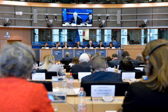 Mbledhja e Komisionit të Jashtëm të PE/ PD: Dy eurodeputetë propozuan të ndërpriten negociatat dhe ndihma financiare