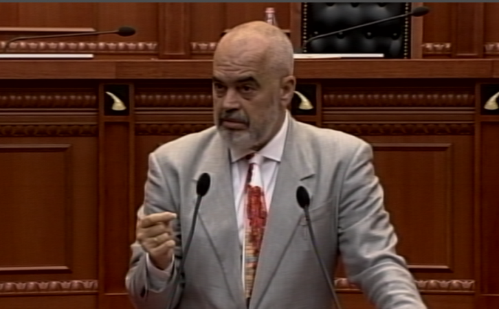 Rama paralajmëron opozitën: Mos kujtoni se jemi noterë të çdo teke, ndaloni sharjet sot