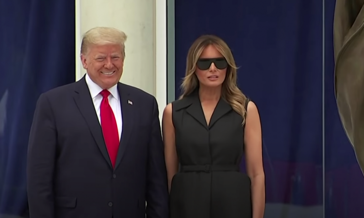Melania vë sërish në siklet Donald Trump, videoja bën xhiron e botës