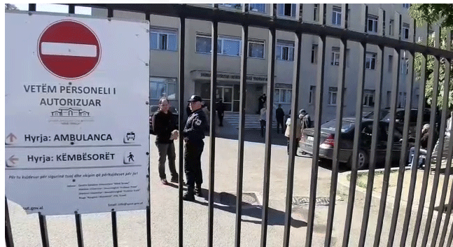 Tre punonjës të FSDKSH dhe tre recepsionistë te QSUT dalin pozitiv me COVID-19