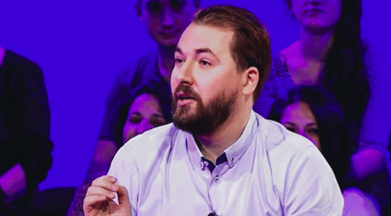 Baba për herë të tretë, Kastro Zizo poston momentet e veçanta me të birin e porsalindur