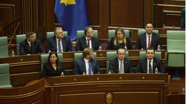 Sot seanca e jashtëzakonshme për votimin e Qeverisë Hoti