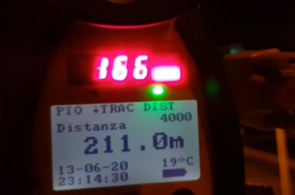 Kontrollet me radar/ Policia u heq patentat 5 shoferëve, udhëtonin me shpejtësi të madhe