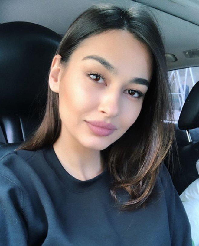 Divorci/ Adrola: Babai më ka thënë edhe 10 burra të marrësh unë nuk të vij më në dasmë!