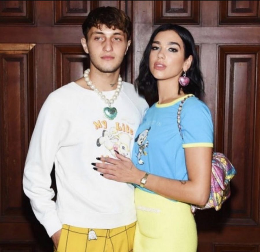 Dua Lipa publikon momentet më të bukura me të dashurin e saj